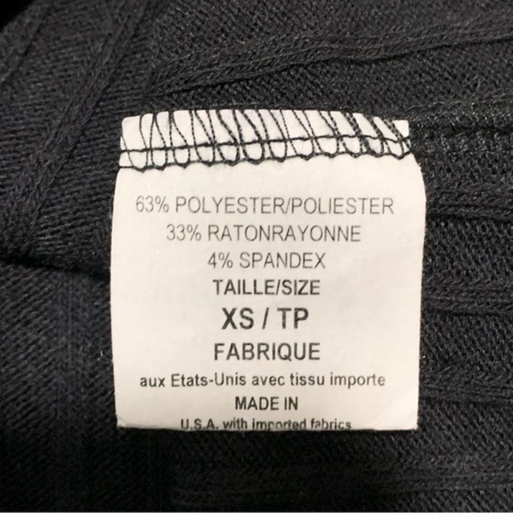 SUZY SHIER | Women's Black Soft rib knit flare Round neck Long bell sleeves - Picture 10 of 10